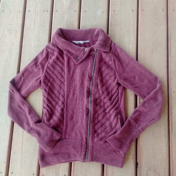 Athleta Athleisure Mission Moto Assassin's Sweater - Picture 3 of 8